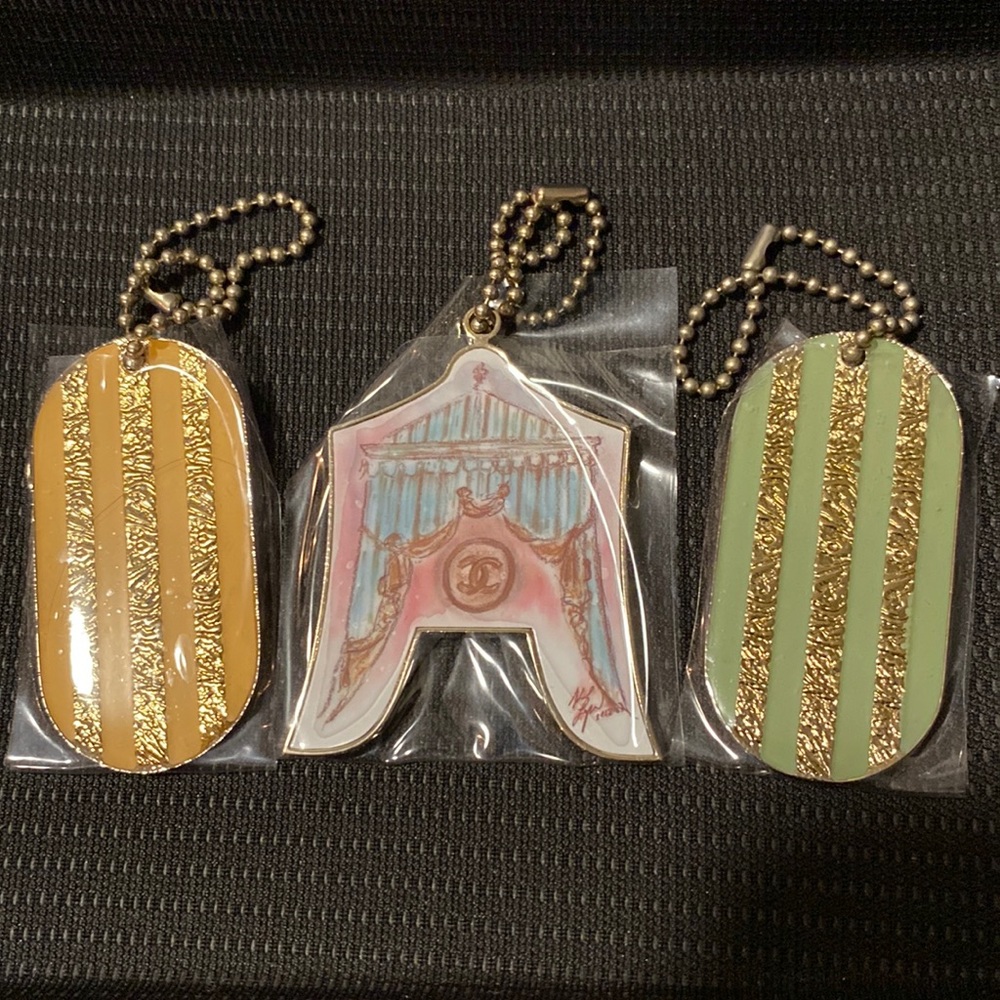 Chanel - key chain/bag charm/dog tag set of 3 - VIP gift set